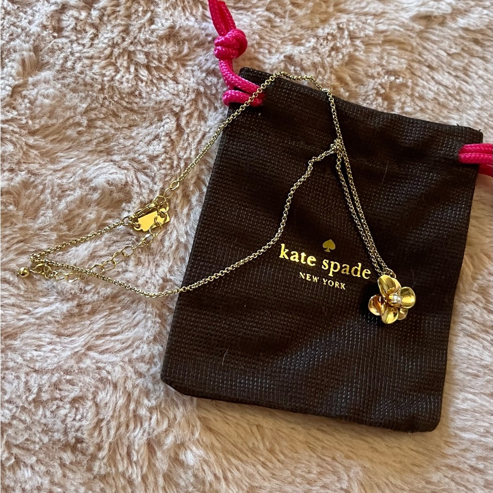 EUC Kate spade flower drop necklace